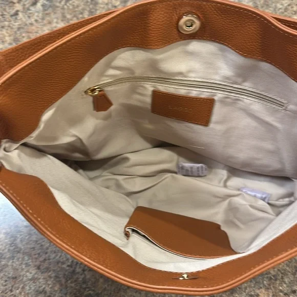 Laggo Taylor Pebbled Purse Cognac  Leather Front Zipper Pocket Shoulder Strap - Picture 9 of 12